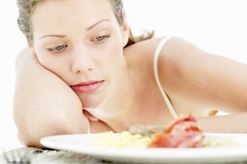 Để giảm cân có nên bỏ bữa ăn không?