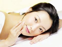 Sữa ong chúa bôi mặt hiệu quả như thề nào?